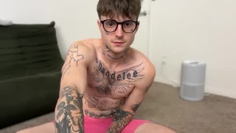 pretty boy online show from July 6, 5:26 am