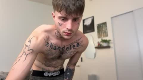 pretty boy online show from June 16, 7:23 am