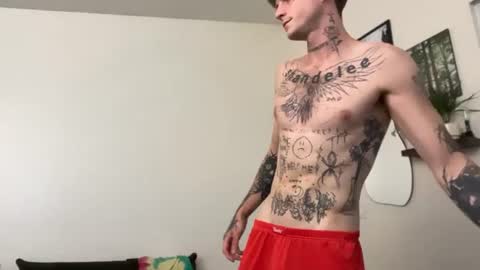 pretty boy online show from July 29, 5:51 am