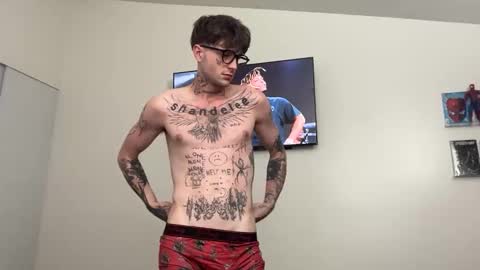 pretty boy online show from March 2, 7:15 am