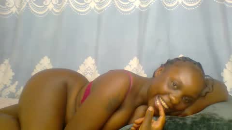 SHANIA online show from January 10, 8:25 pm