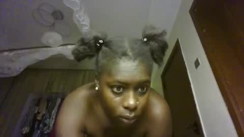 prettydulce online show from June 8, 3:40 am