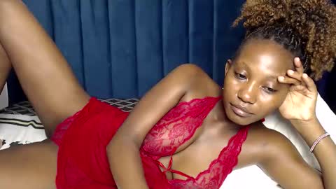 Mary online show from November 23, 1:36 am