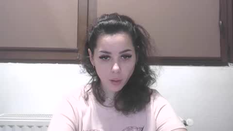 prettyjulliette online show from February 2, 7:21 pm