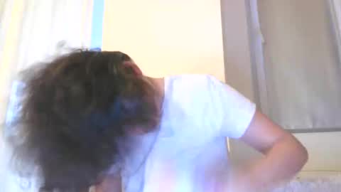 prettyjulliette online show from October 29, 3:03 pm