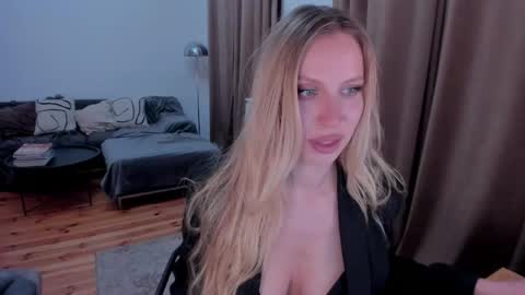 Eva online show from March 23, 2:05 am