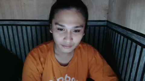 Snapshot of prettykate_04 chatting on September 17, 4:05 am Kate online show from September 17, 4:05 am