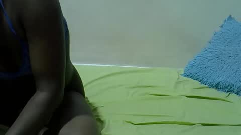 prettykenia online show from February 4, 9:35 am