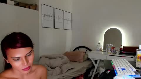 Snapshot of prettylittlesuckerr chatting on March 8, 8:22 am Jovill Mays online show from March 8, 8:22 am