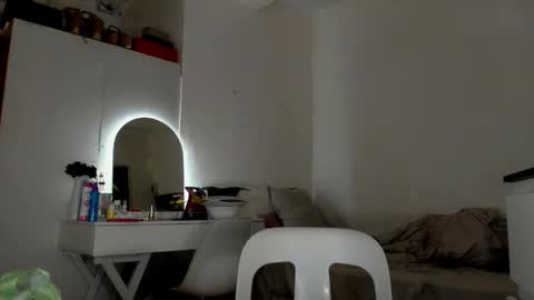 Snapshot of prettylittlesuckerr chatting on October 29, 12:07 pm Jovill Mays online show from October 29, 12:07 pm