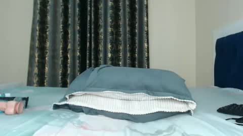 Lizzy online show from October 22, 9:16 pm