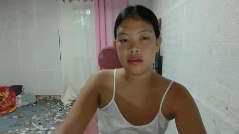 olivia for short oliv online show from January 12, 6:49 am