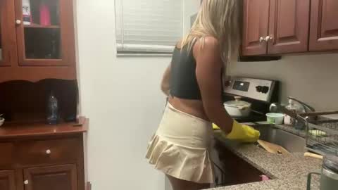 prettyyykittyyy22 online show from November 11, 2:25 am