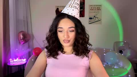 Sofi online show from May 10, 2:34 pm