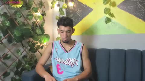 prince_arthur77 online show from October 23, 1:56 pm