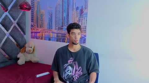 prince_arthur77 online show from February 13, 3:04 pm