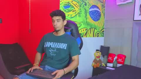 prince_arthur77 online show from March 24, 2:01 pm