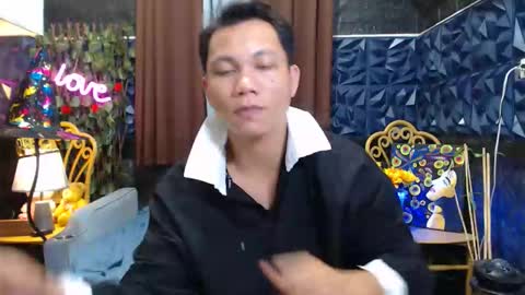 Prince online show from October 20, 12:43 pm