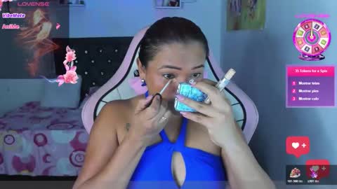 desire sweet online show from February 3, 2:43 pm