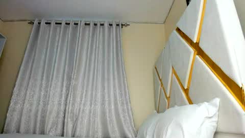 princess_princessa online show from July 12, 7:44 am