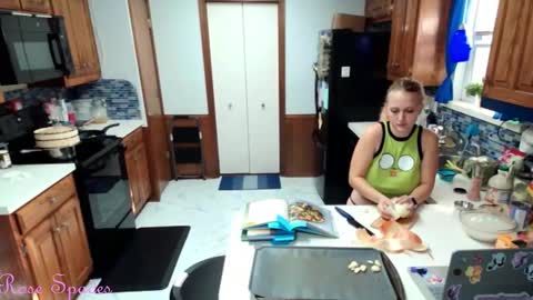 Princess Rose online show from October 31, 2:39 pm