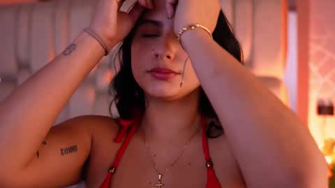 Lu online show from March 15, 7:39 pm