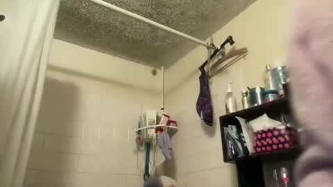 Snapshot of princessoftenis44 chatting on October 30, 9:04 pm princessoftenis44 online show from October 30, 9:04 pm