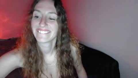 Naomi  online show from July 11, 9:12 am