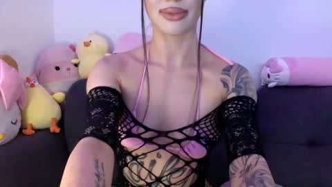 PrincessPinky444 online show from March 11, 3:53 am