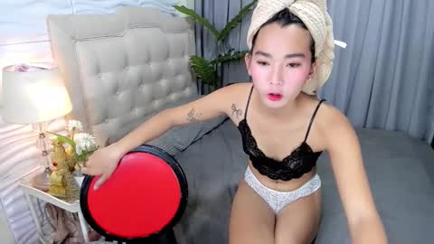 princesssophiax online show from November 16, 7:54 am