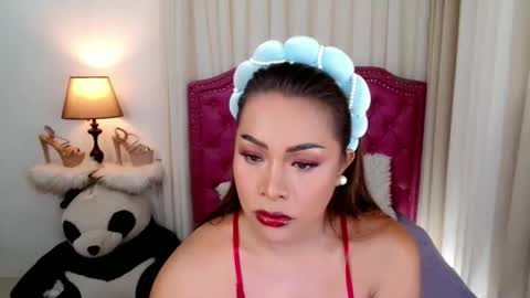 princessyanzy1 online show from September 17, 4:16 am