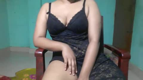 Snapshot of priyonti34 chatting on February 22, 9:15 pm Priyonti ganguli online show from February 22, 9:15 pm