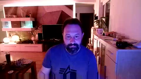 proband_007 online show from April 17, 9:50 pm