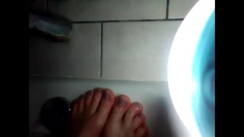 feet online show from March 9, 5:45 am