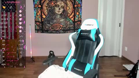 Di online show from November 5, 4:03 am