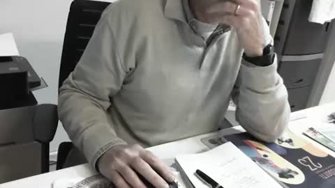 mature hairy guy online show from December 19, 5:08 pm