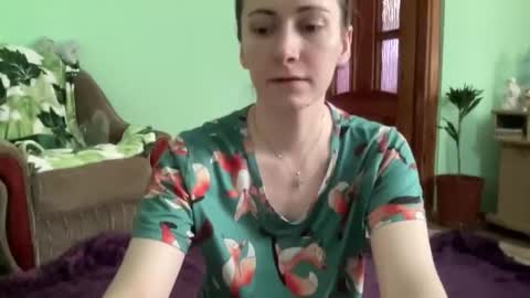 Snapshot of proud_sweet_21 chatting on September 22, 2:32 pm proud sweet 21 online show from September 22, 2:32 pm