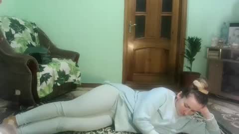 Snapshot of proud_sweet_21 chatting on January 8, 6:52 pm proud sweet 21 online show from January 8, 6:52 pm