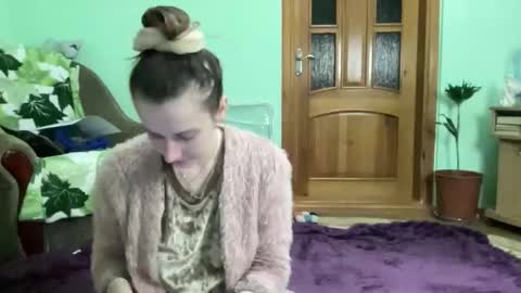 Snapshot of proud_sweet_21 chatting on October 21, 11:52 pm proud sweet 21 online show from October 21, 11:52 pm