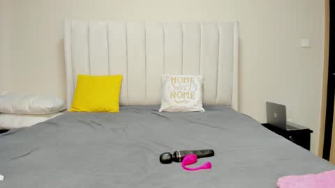 proudafricaka online show from October 13, 3:30 am