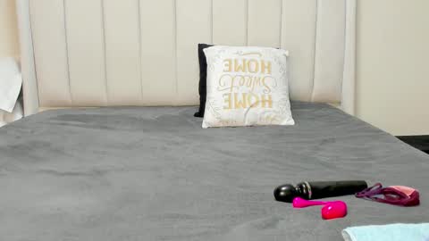 proudafricaka online show from February 16, 2:53 am