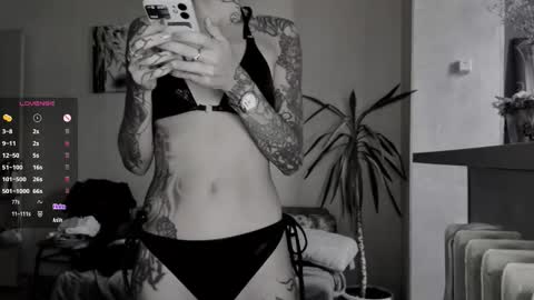 Snapshot of psyheya chatting on September 16, 9:33 am LUCY -----    online show from September 16, 9:33 am