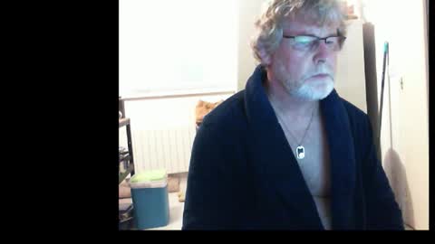 Snapshot of ptitrouquin chatting on October 15, 5:47 pm ptitrouquin online show from October 15, 5:47 pm