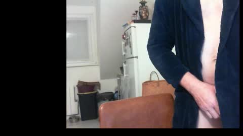 Snapshot of ptitrouquin chatting on October 29, 7:14 pm ptitrouquin online show from October 29, 7:14 pm