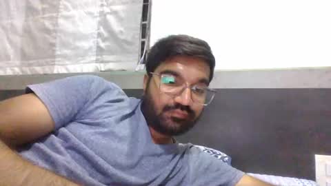 Snapshot of ptl1711 chatting on January 3, 4:48 pm ptl1711 online show from January 3, 4:48 pm