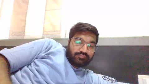 Snapshot of ptl1711 chatting on January 13, 7:54 am ptl1711 online show from January 13, 7:54 am