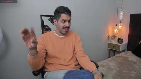 Diego online show from February 2, 9:33 pm