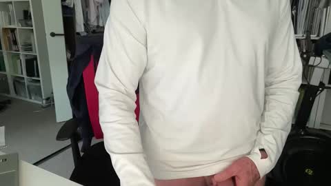 puffiest online show from October 31, 7:36 pm