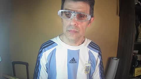 puky_mza online show from November 11, 3:31 am