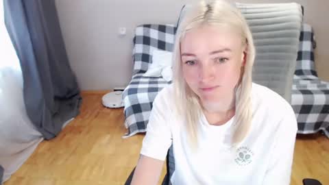 Polly online show from June 12, 6:34 am